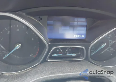 2013 Ford Focus Se z USA, uszkodzony, nr VIN 1FADP3F28DL234002